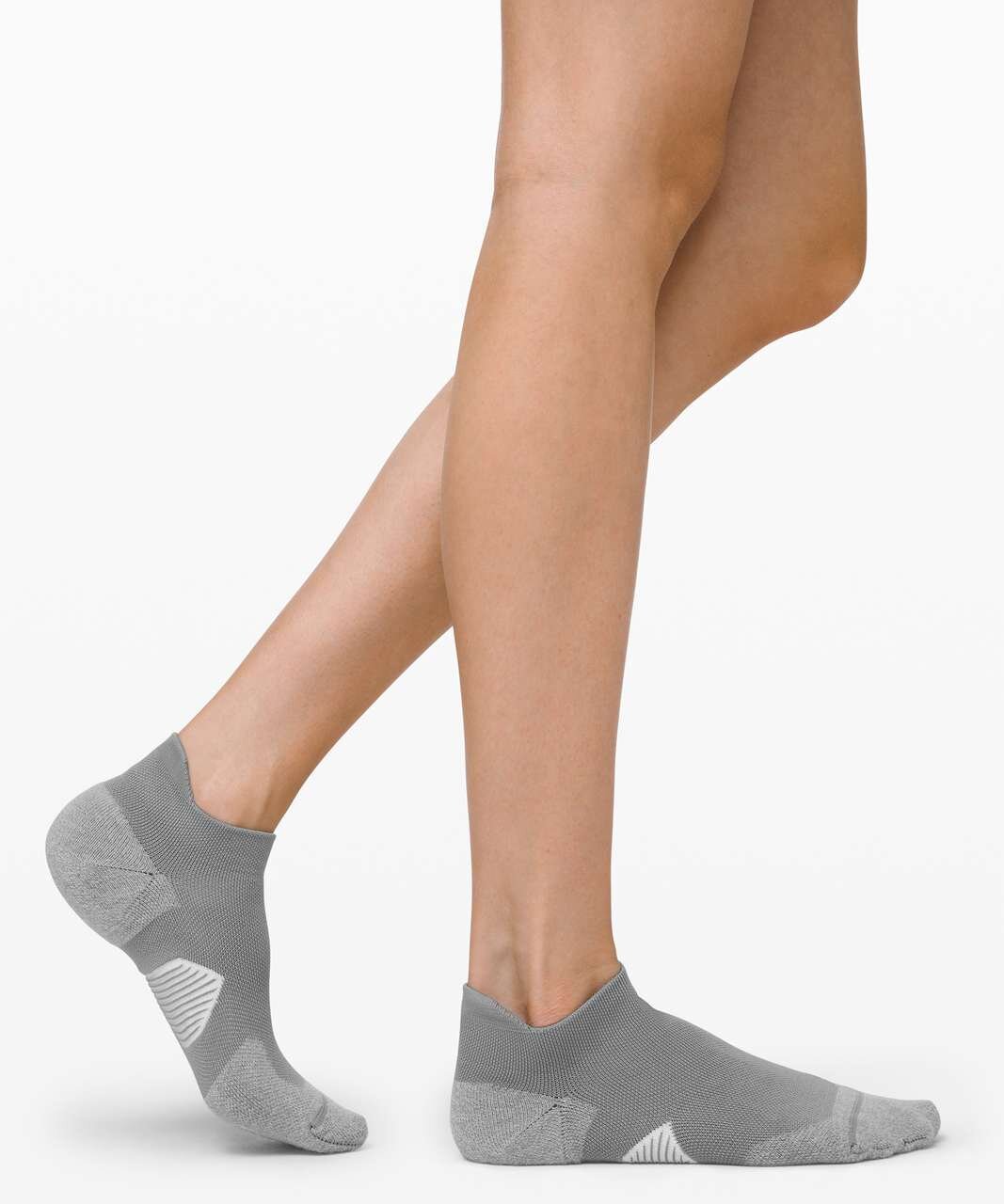 lululemon-speed-tab-sock-silver-light-cast-alpine-white-043046-295038.jpg